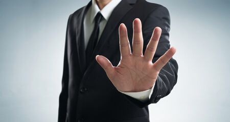 海外FXの法的位置づけと業者の選び方