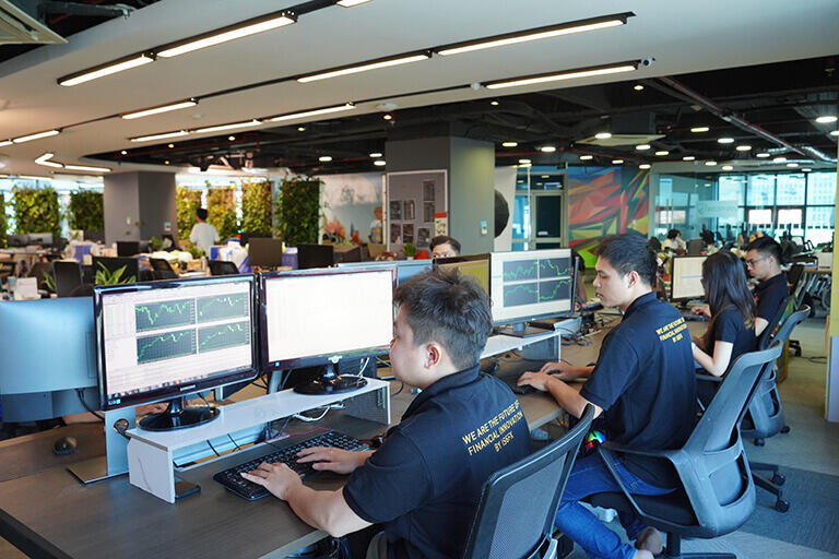 IS6FXのボーナスについて